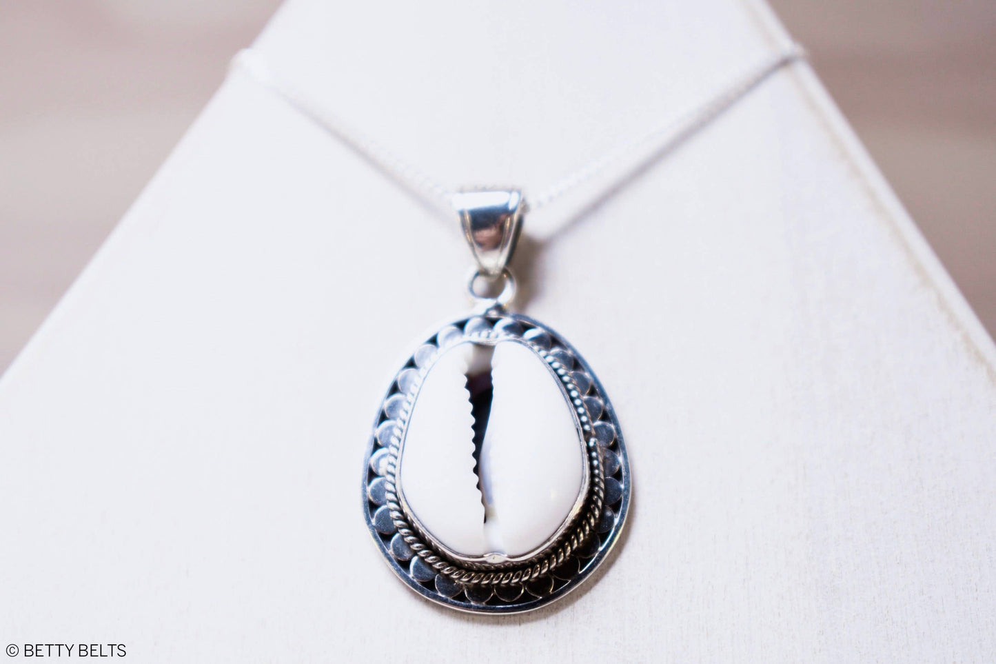 Cayden Cowry Necklace