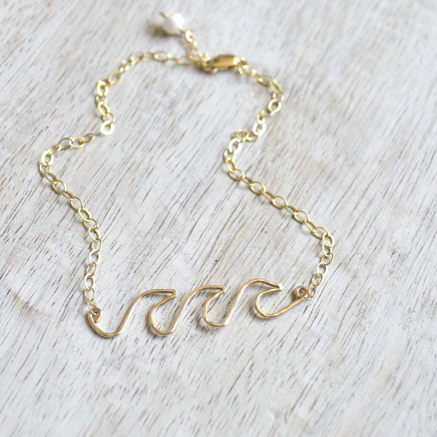 Triple Ocean Wave Anklet in Gold