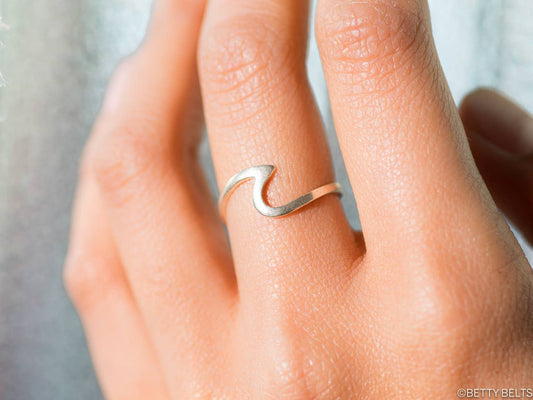 Perfect Wave Ring