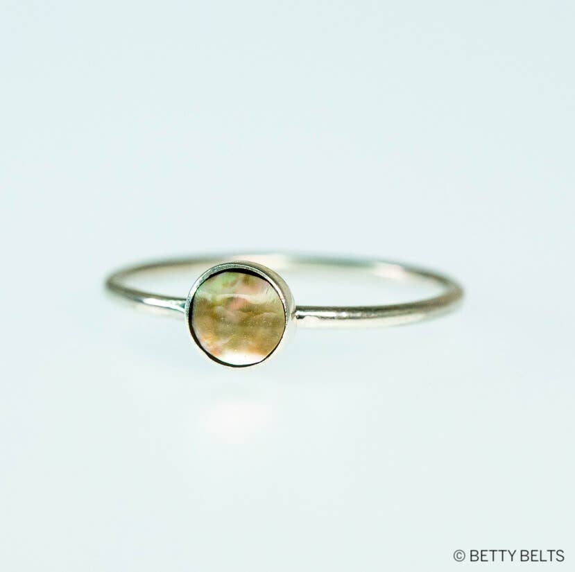 Leyla Shell Ring