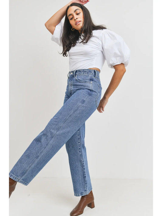 Relaxed 90s Straight Leg Jean